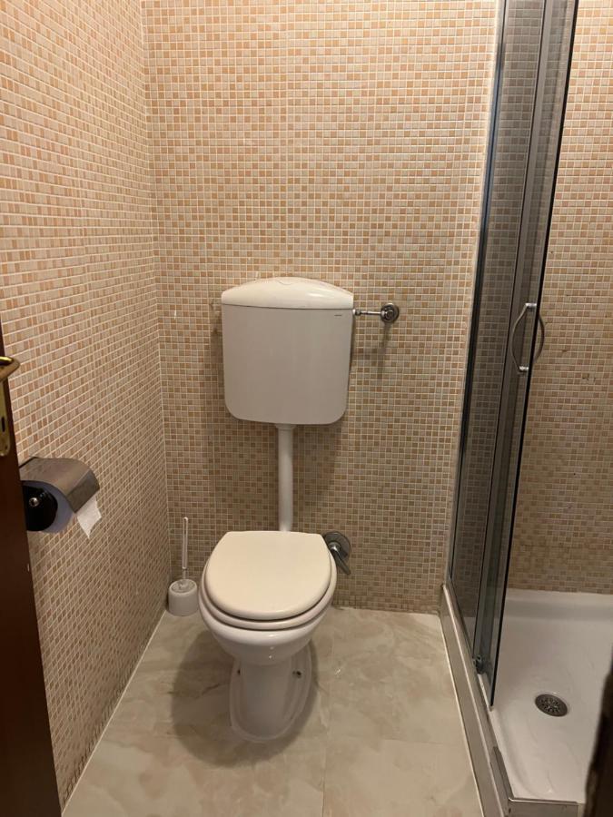 Rose Village Guest House Rome Bagian luar foto